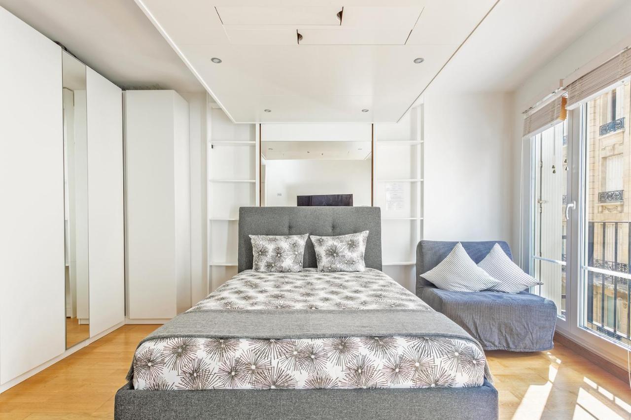 Arc De Triomphe Luxury Place Apartment