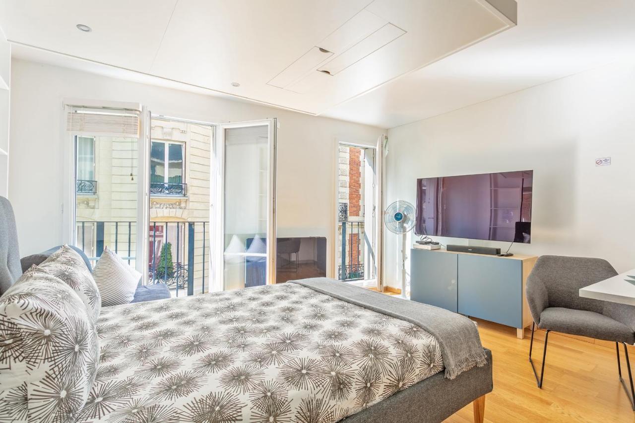 Apartment Arc De Triomphe Luxury Place Paris